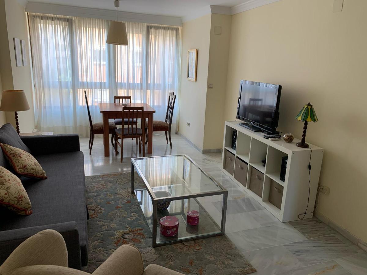 Apartamento Malaga Estacion - Casa De La Rosa Exterior foto